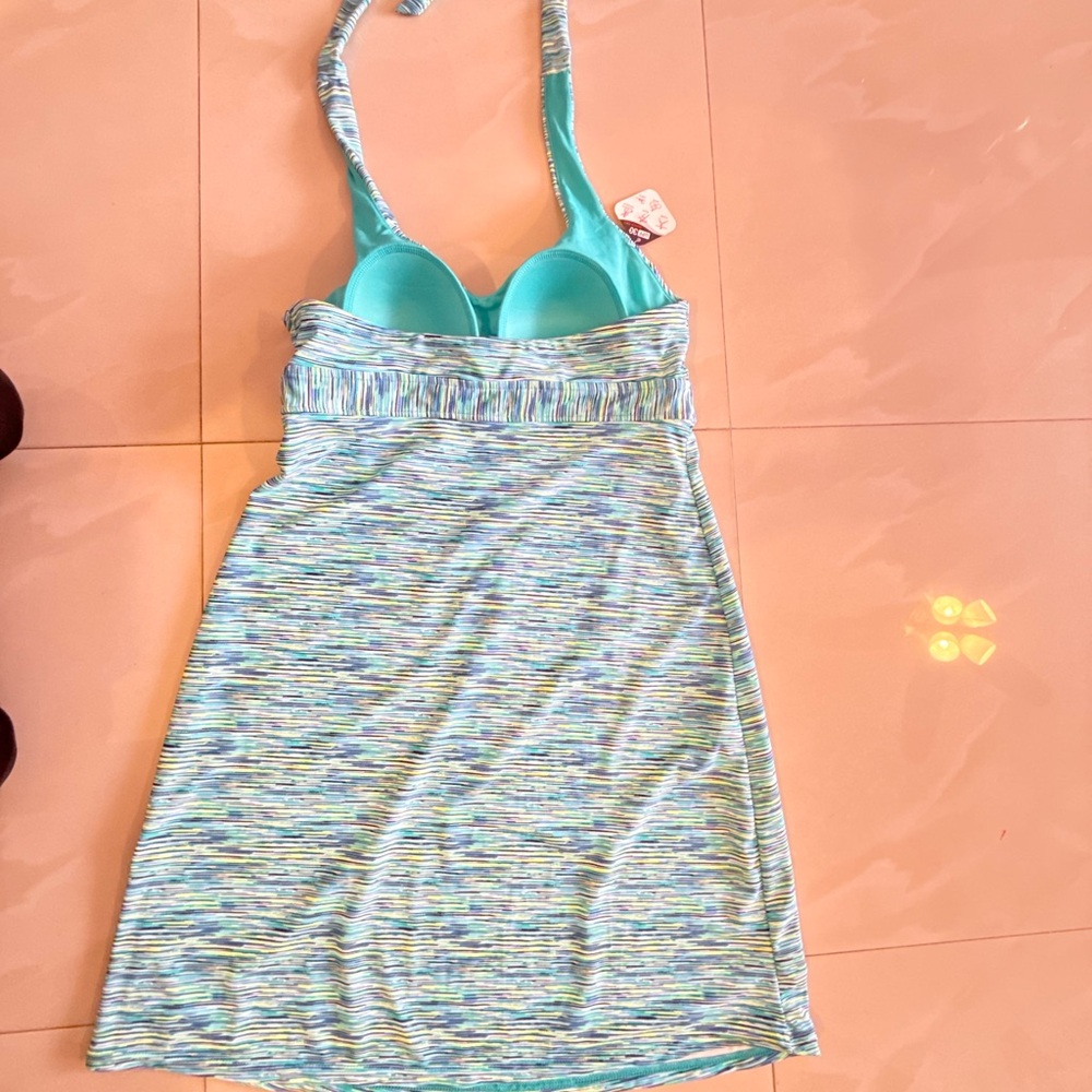 Stylish Blue and Green Halter Dress - Picture 7 of 14